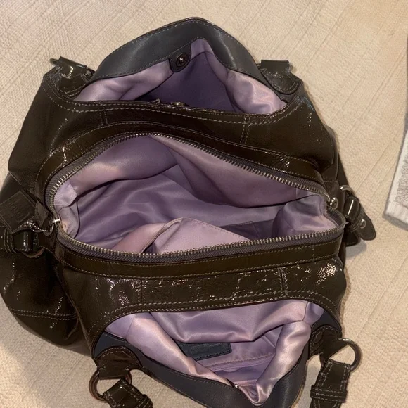 Coach Madison Patent Leather Shoulder Bag 2009 in EUC with hang tag. Gray/Green - Picture 9 of 9